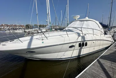 Sea Ray 380 Sundancer
