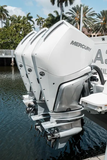 Ea3 Yacht Photos Pics 