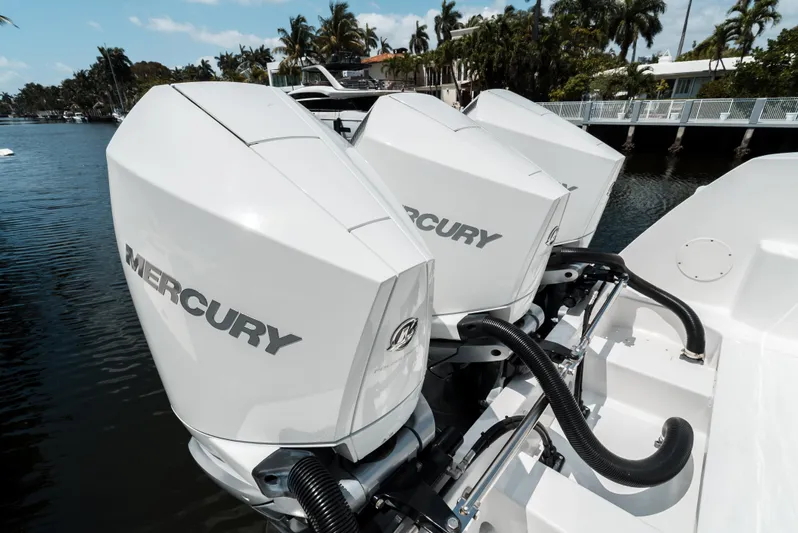 Ea3 Yacht Photos Pics 