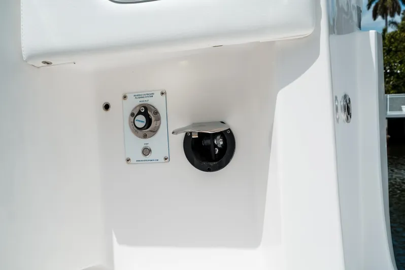 Ea3 Yacht Photos Pics 