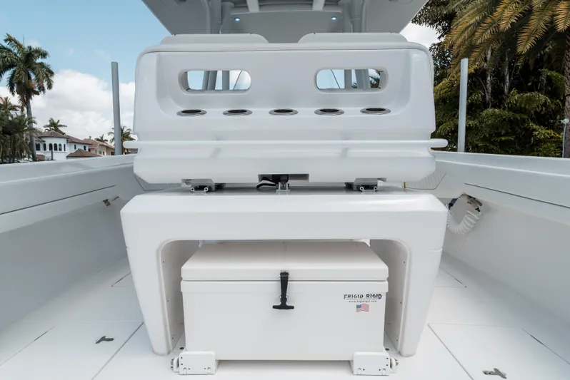 Ea3 Yacht Photos Pics 