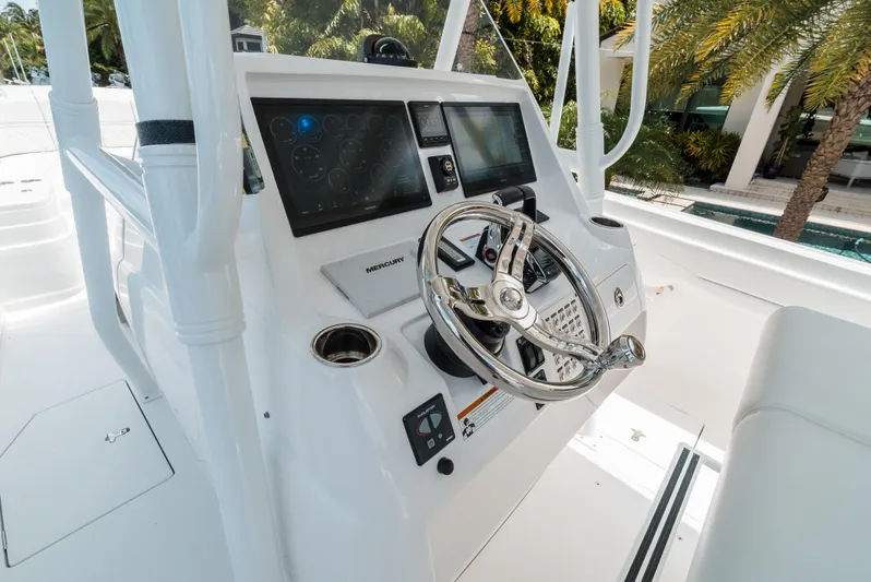 Ea3 Yacht Photos Pics 