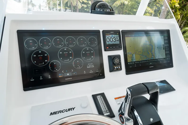 Ea3 Yacht Photos Pics 