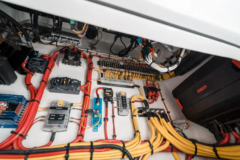 Ea3 Yacht Photos Pics 