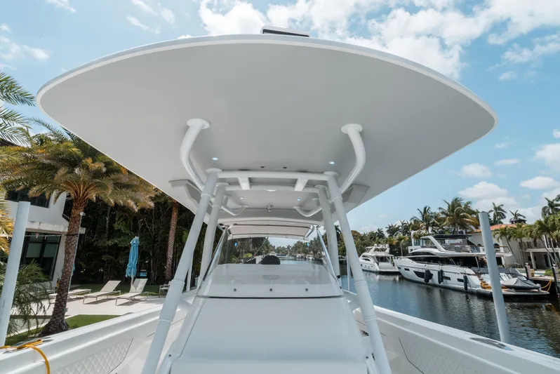 Ea3 Yacht Photos Pics 