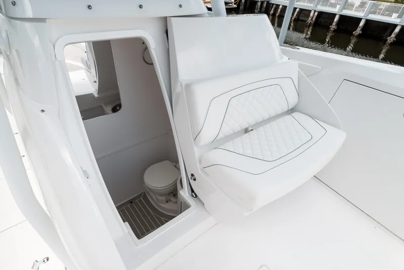 Ea3 Yacht Photos Pics 