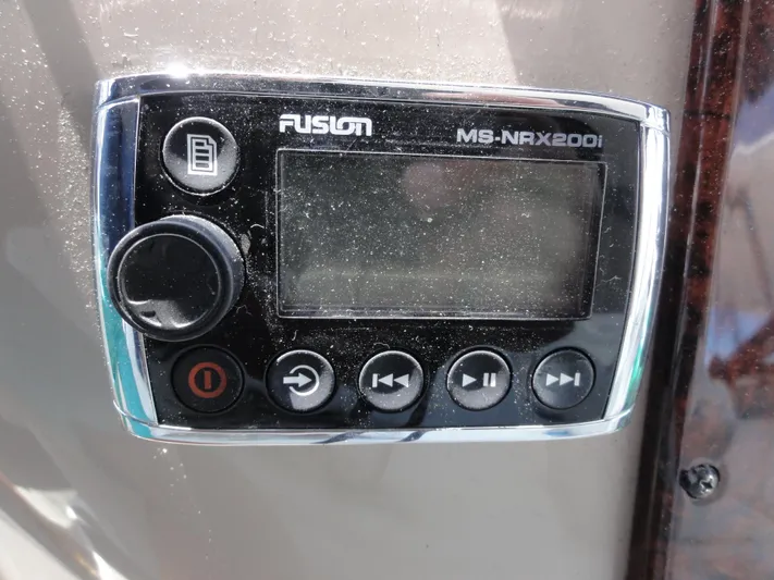  Yacht Photos Pics Fusion MS-NRX200i marine stereo on 2003 Sea Ray 380 Sundancer yacht.