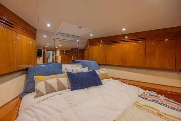 Volare Yacht Photos Pics 