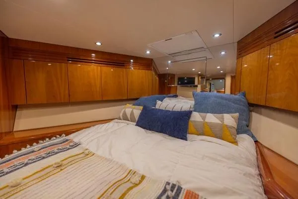 Volare Yacht Photos Pics 