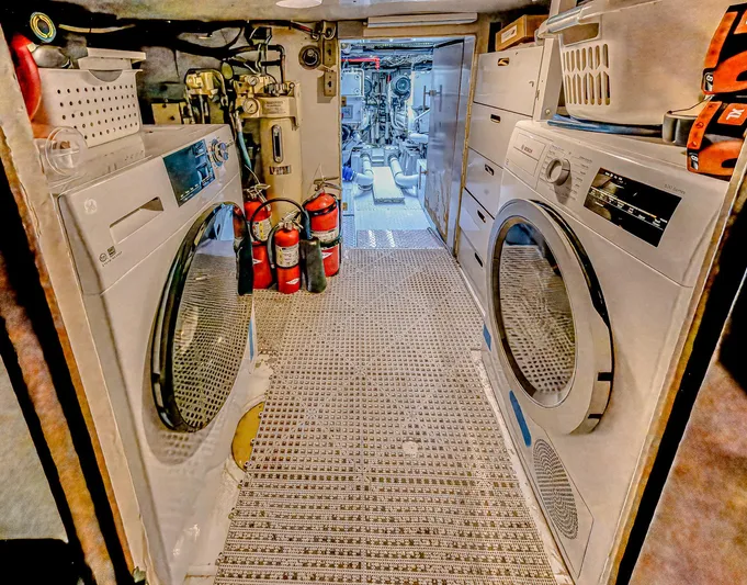 Diday Yacht Photos Pics 