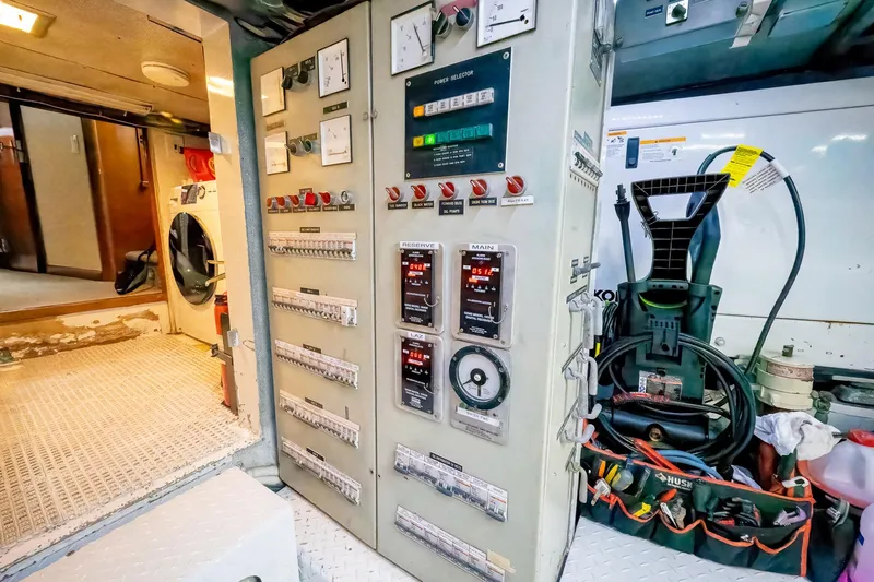 Diday Yacht Photos Pics 