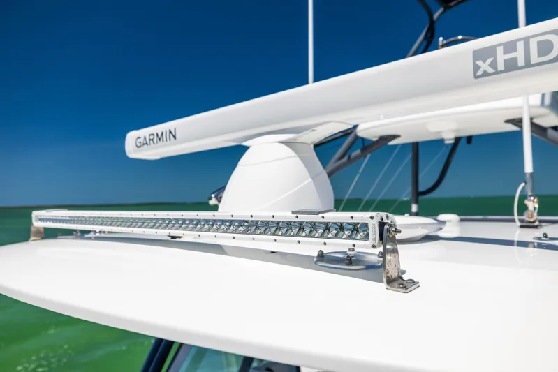  Yacht Photos Pics 2021 Freeman 42 LR boat with Garmin radar and light bar on the roof.