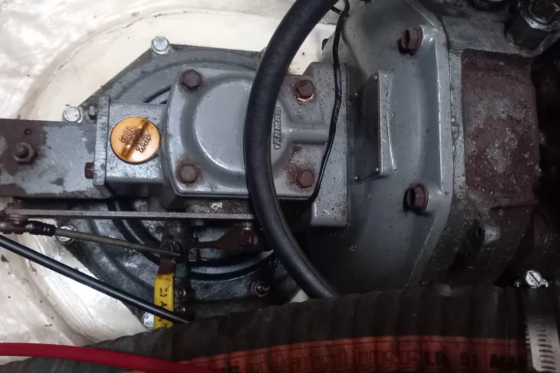 Dreamteam Yacht Photos Pics Engine component of a 1993 Fountaine Pajot Antigua 37 catamaran.