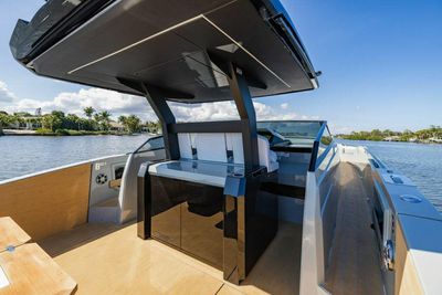 Yacht