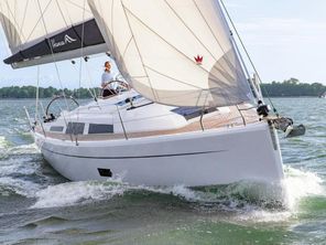 2022 Hanse 348