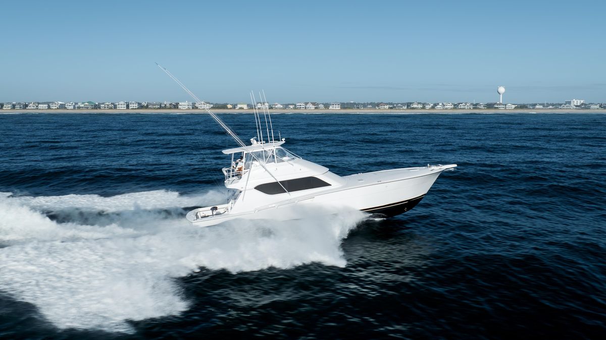 2000 Hatteras 60 