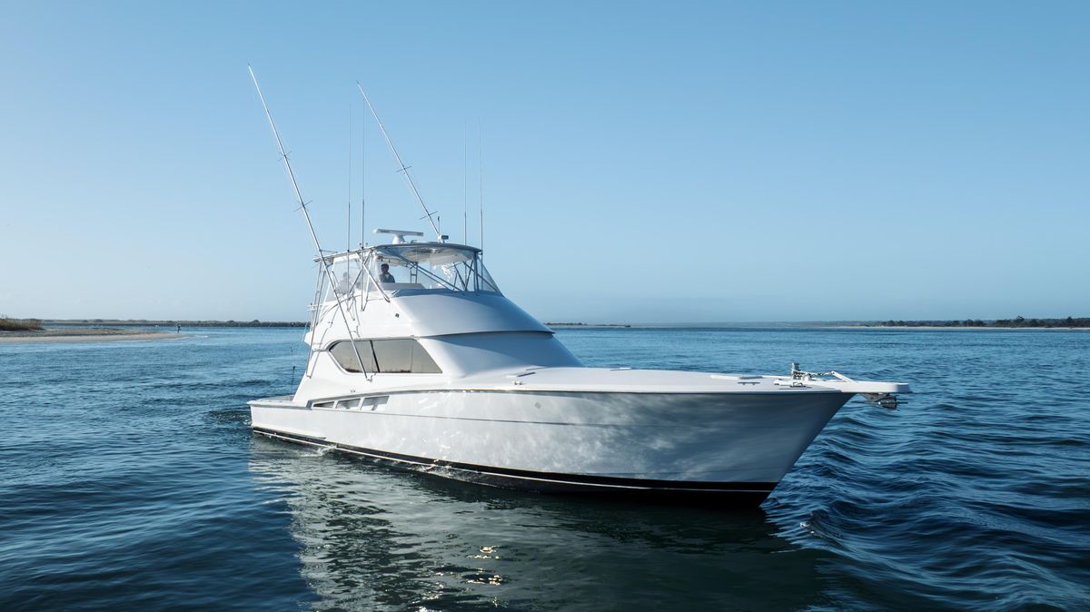 2000 Hatteras 60 