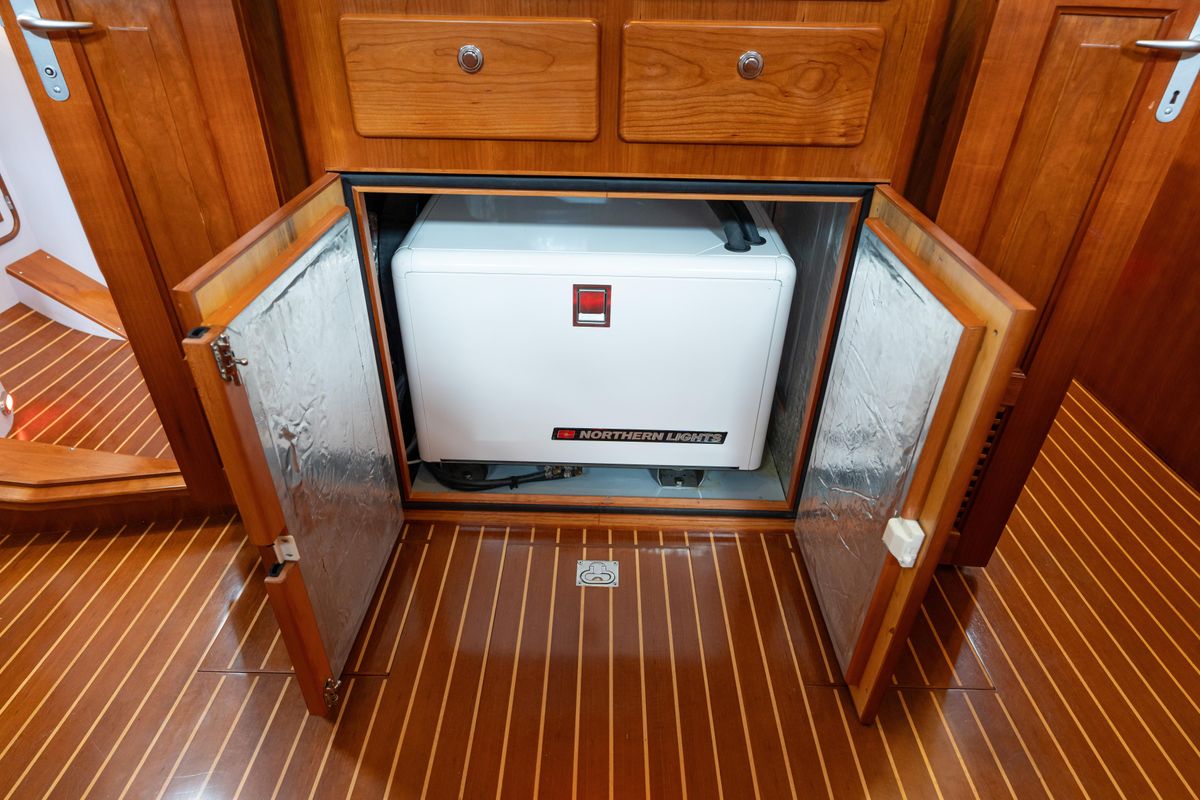 2018 Passport 54 