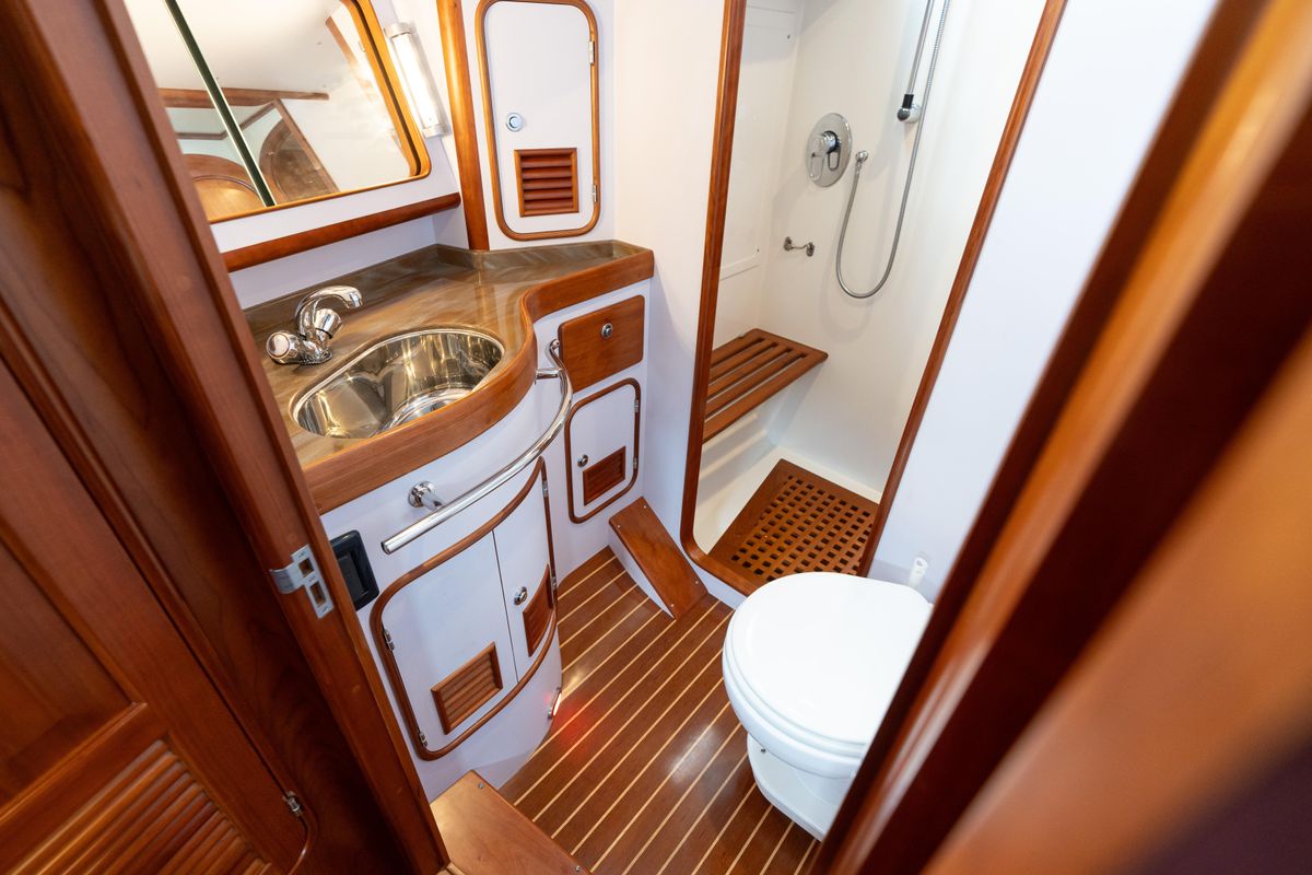 2018 Passport 54 