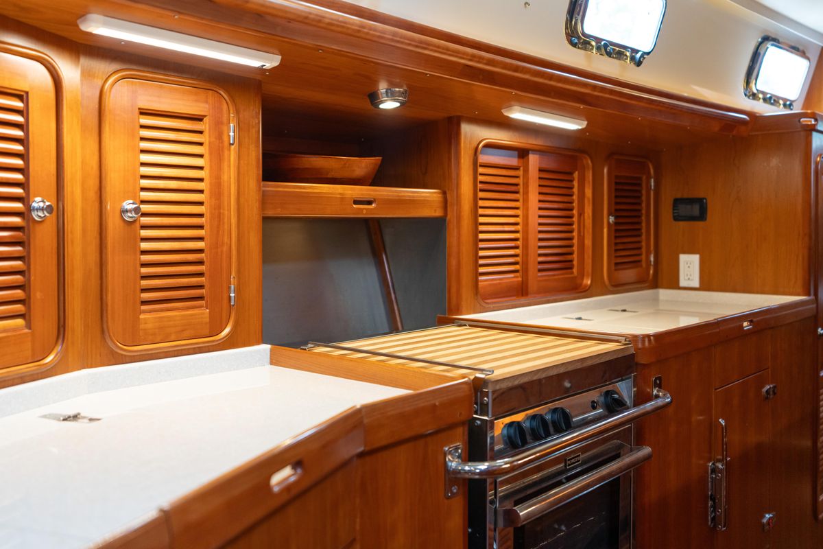2018 Passport 54 