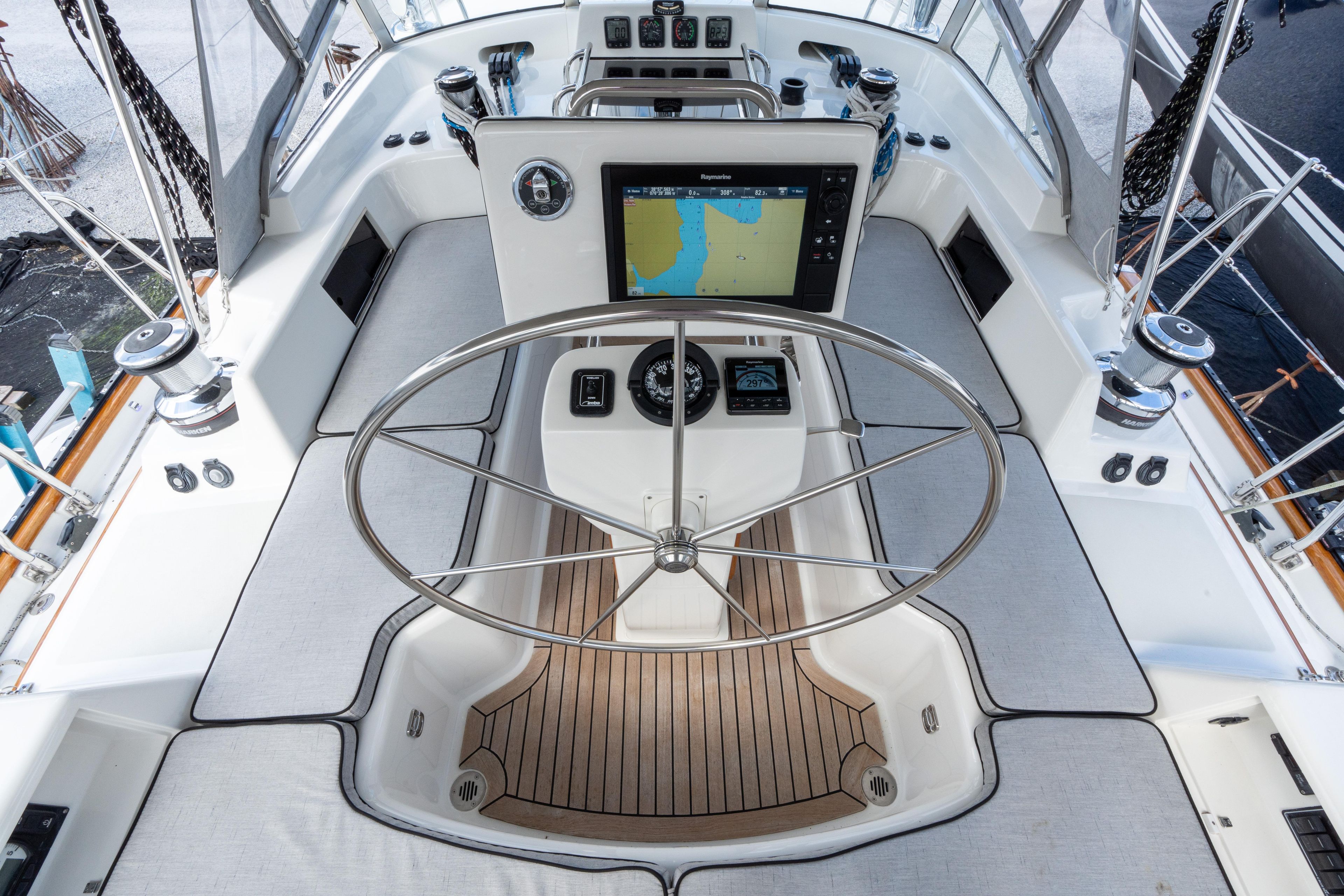 Yacht