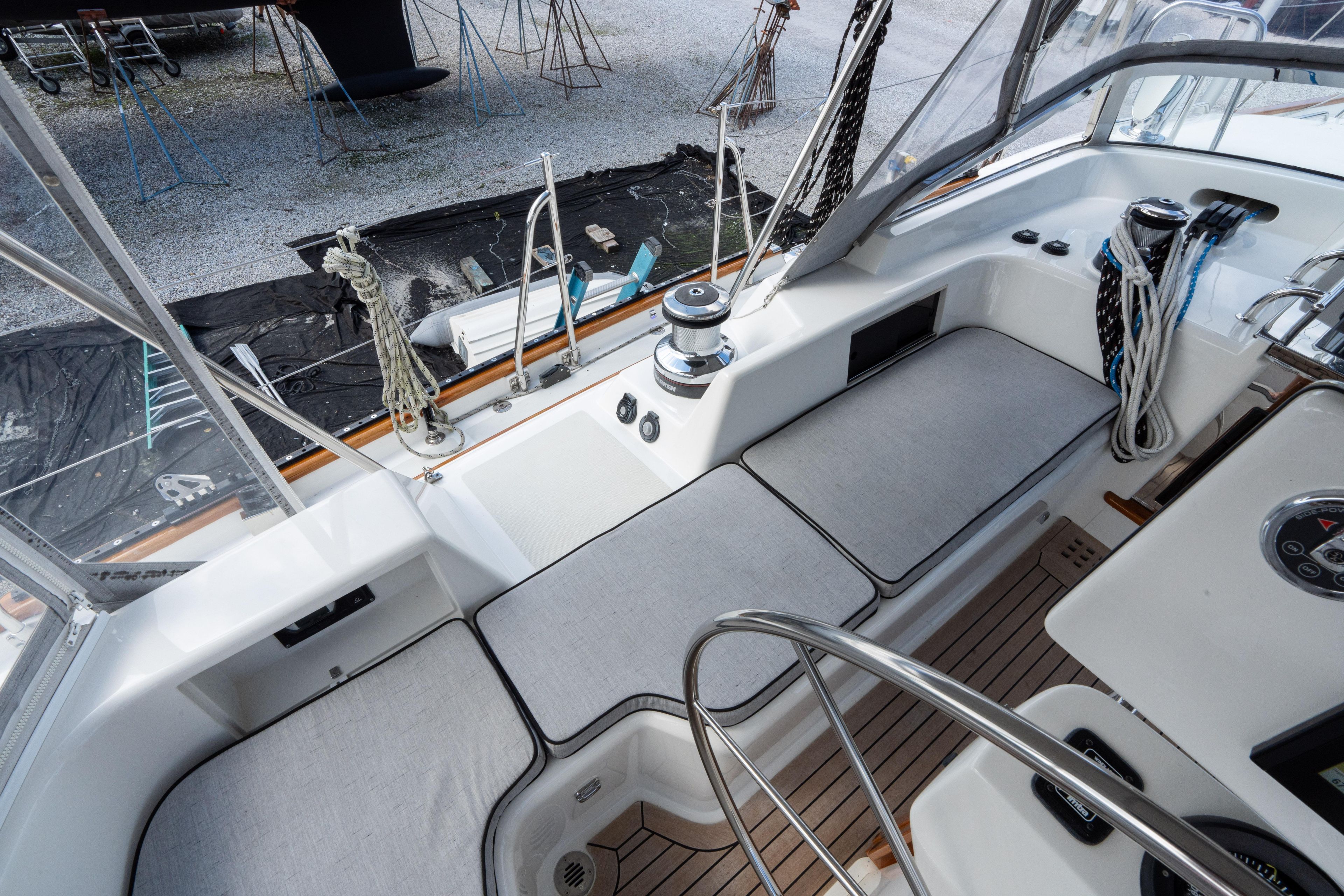 Yacht