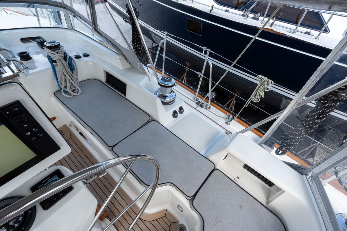 2018 Passport 54 