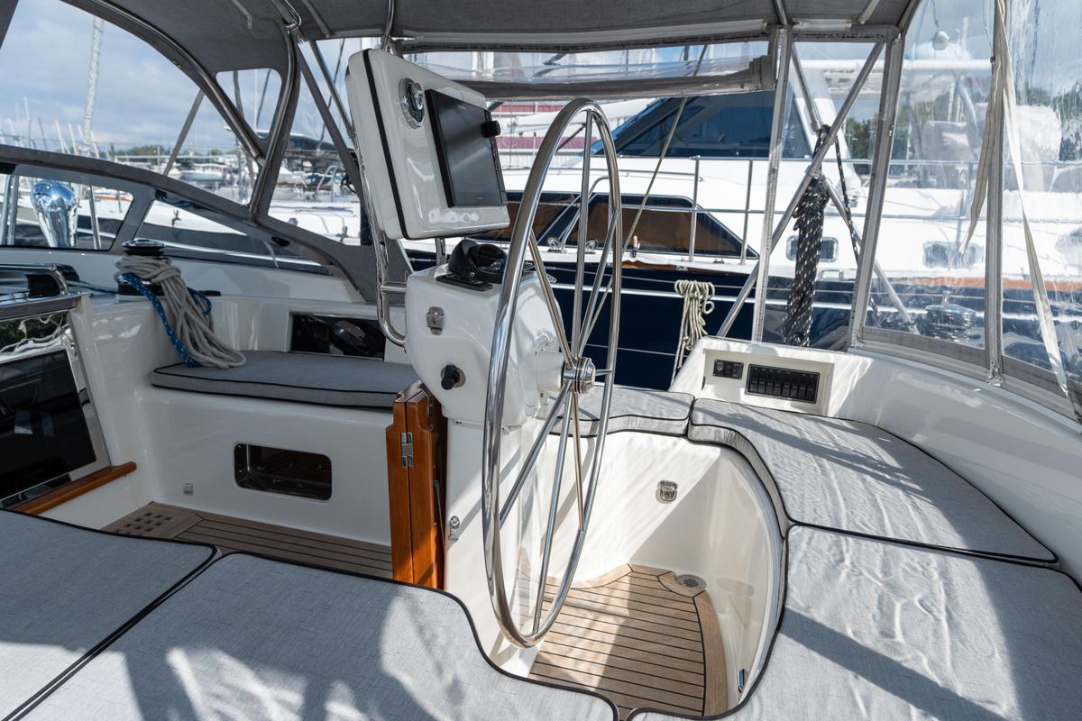 2018 Passport 54 