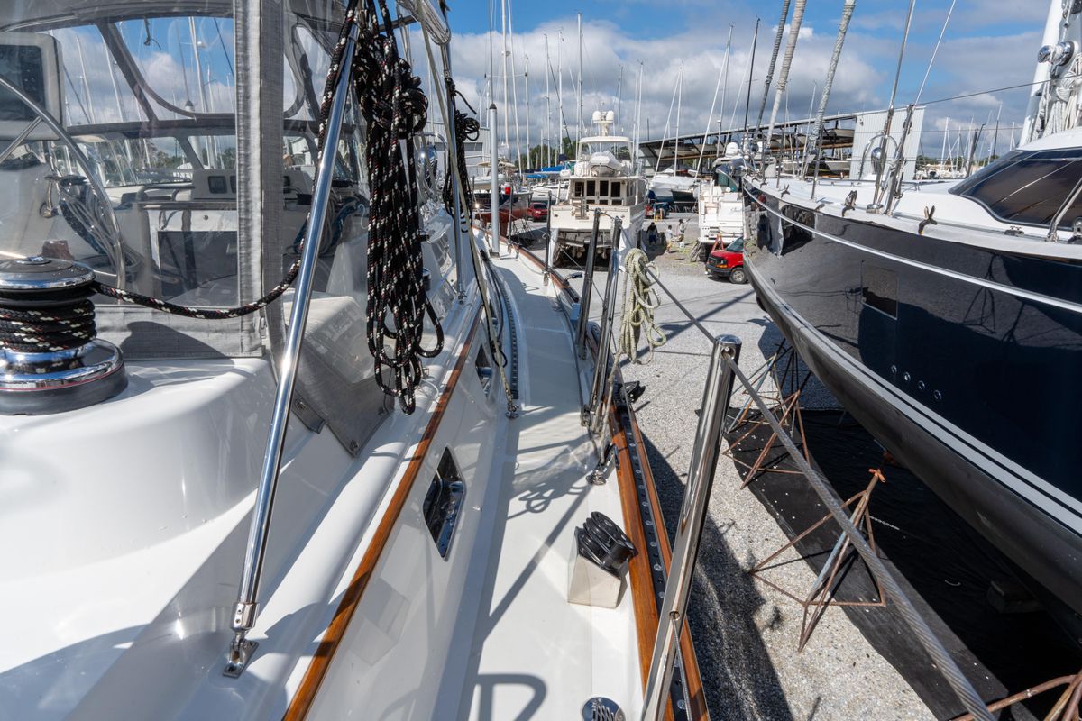 2018 Passport 54 