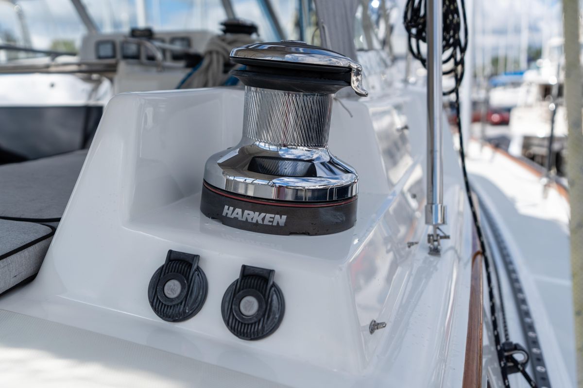 2018 Passport 54 