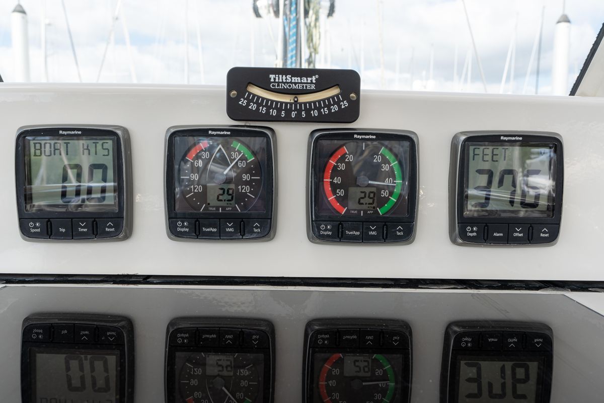 2018 Passport 54 