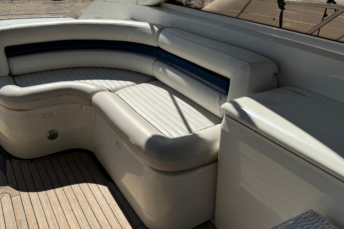 2004 Princess 65 