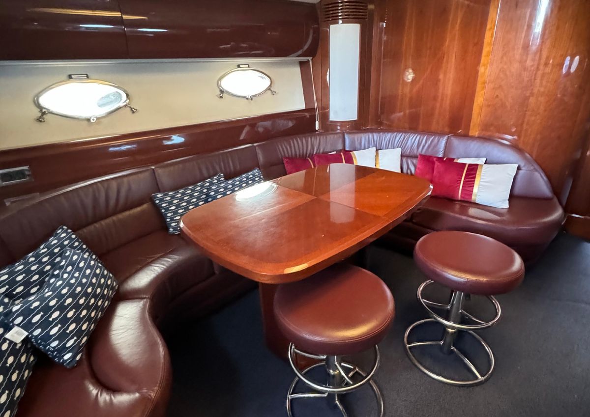 2004 Princess 65 