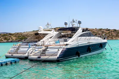 2004 Princess V65