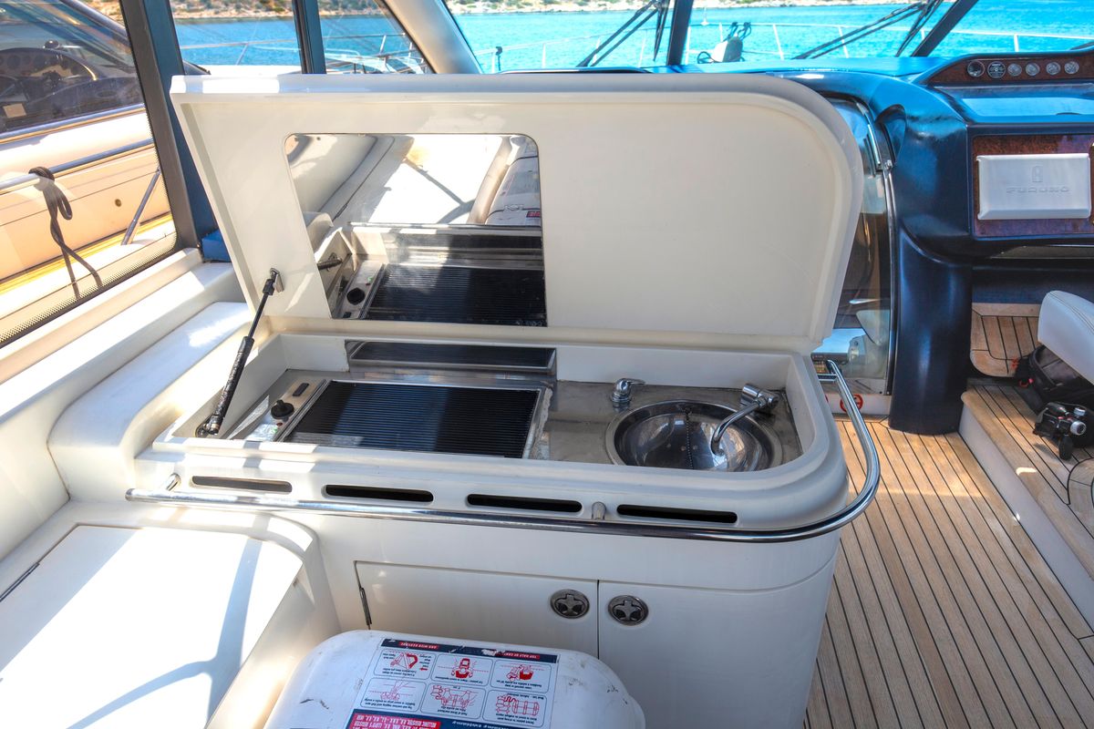 2004 Princess 65 