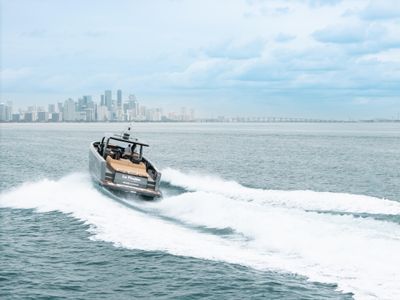 Yacht