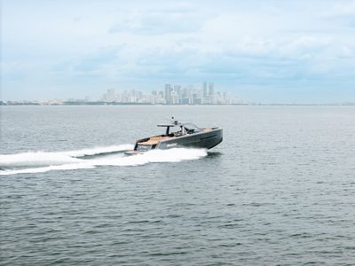 Yacht