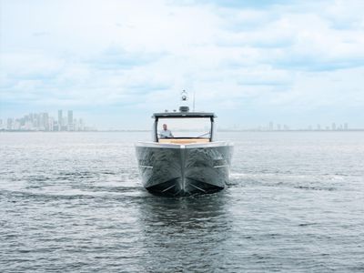 Yacht