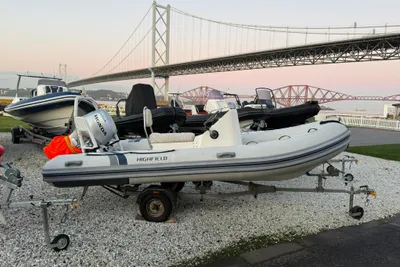 2013 Highfield Club 460