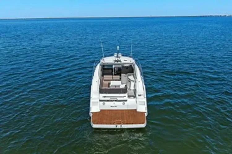 2017 Galeon 385 Hts - Image 5