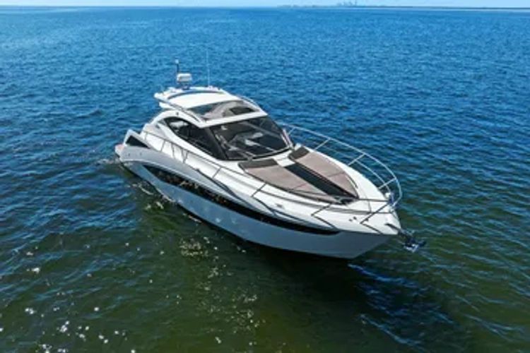 2017 Galeon 385 Hts - Image 3