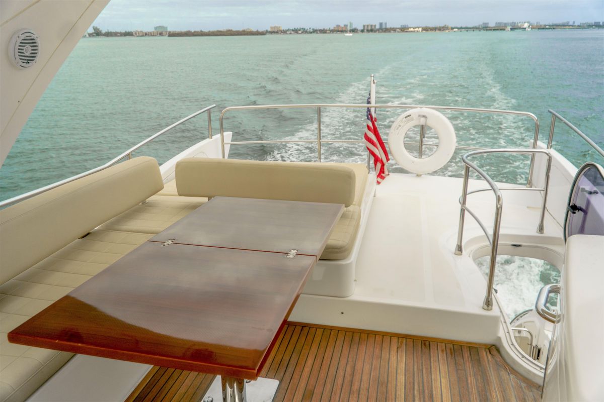 2013 Azimut 54 