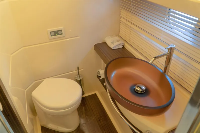 Mayer Yacht Photos Pics 