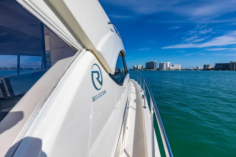 Ipanema Yacht Photos Pics 