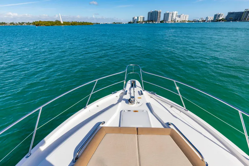 Ipanema Yacht Photos Pics 