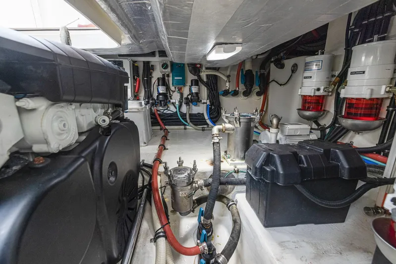 Ipanema Yacht Photos Pics 