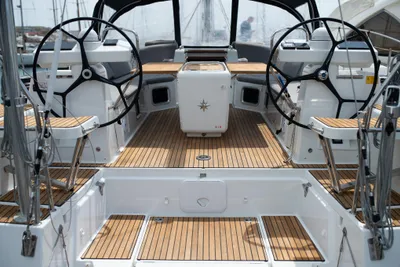 2021 Jeanneau 54
