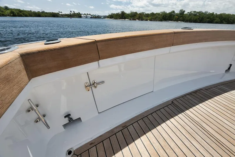 Charrette Yacht Photos Pics 