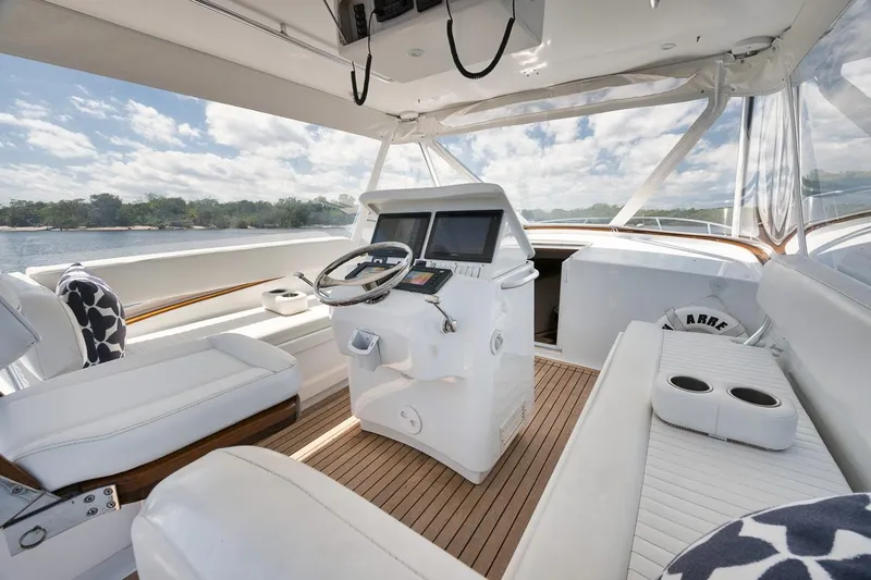 Charrette Yacht Photos Pics 