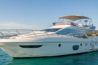 Azimut 47